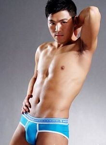 wu-asian-bisexual-male-escort-model-thailand-01